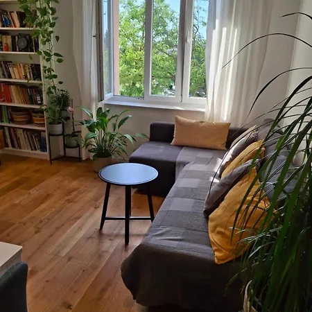 Apartment Lenka *