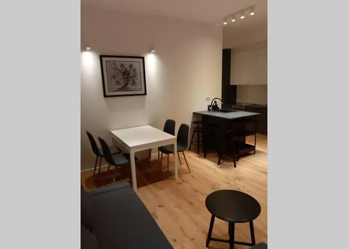Lenka Apartamento