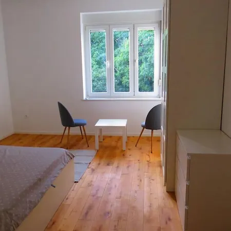 Apartment Lenka *